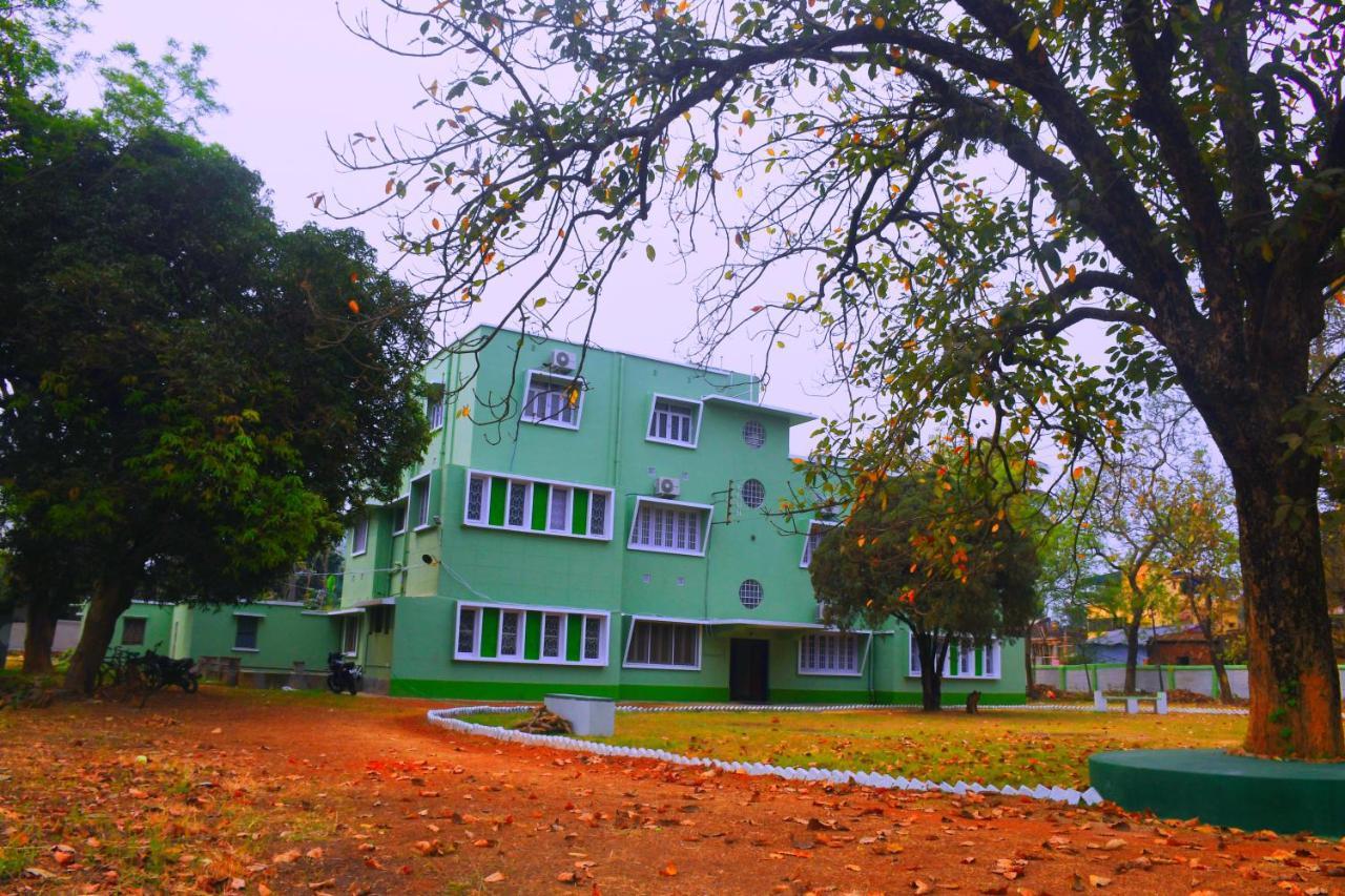 Jhargram Eshani Hotels And Guest House Экстерьер фото